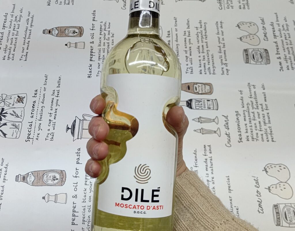 持ってみました